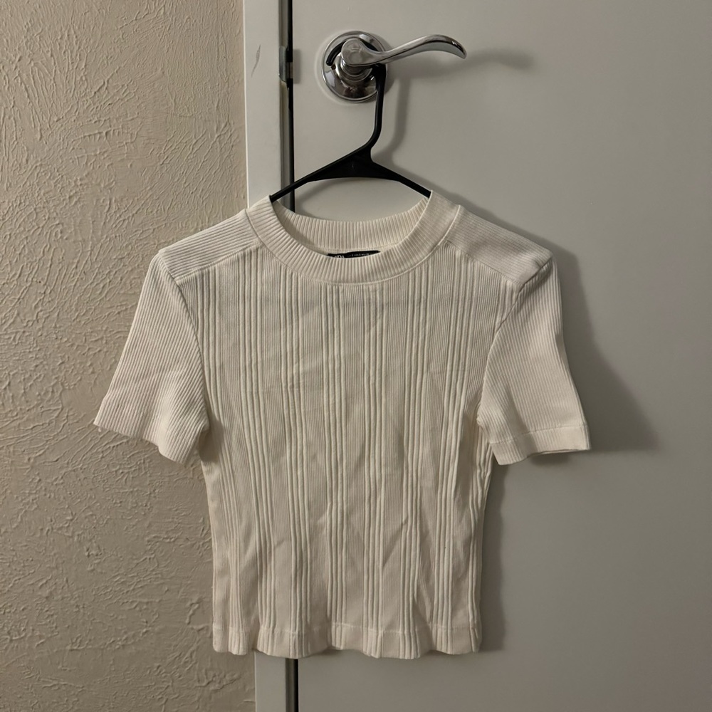 White ribbed Zara top